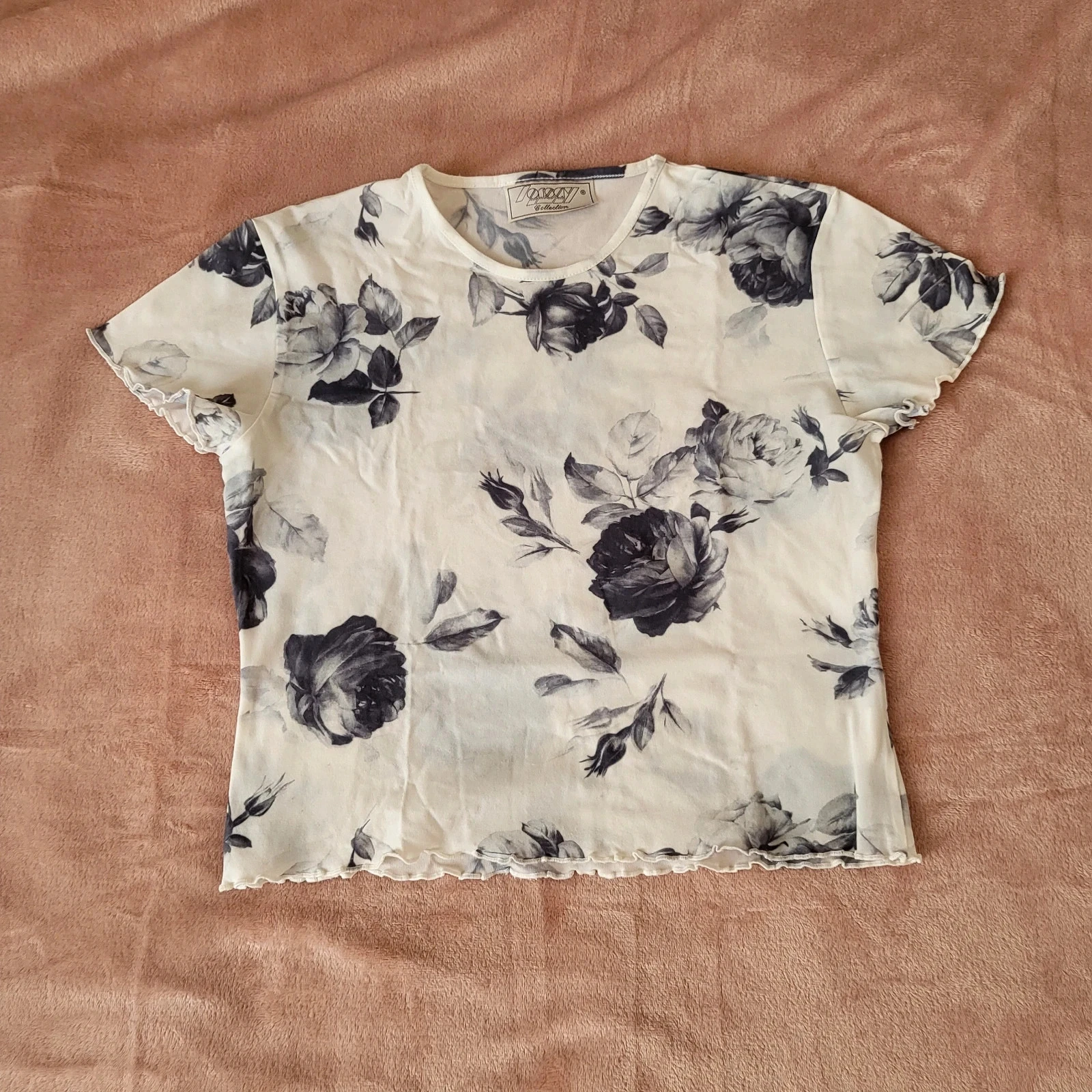 Haut court fleuri vintage